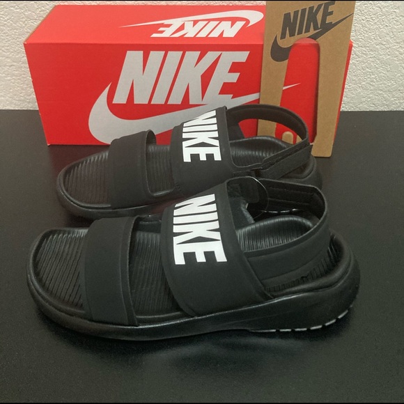 NEW WOMENS NIKE TANJUN SANDALS SZ 6 7 8 CUTE BLACK STYLE 882694001 AUTHENTIC - Picture 13 of 16